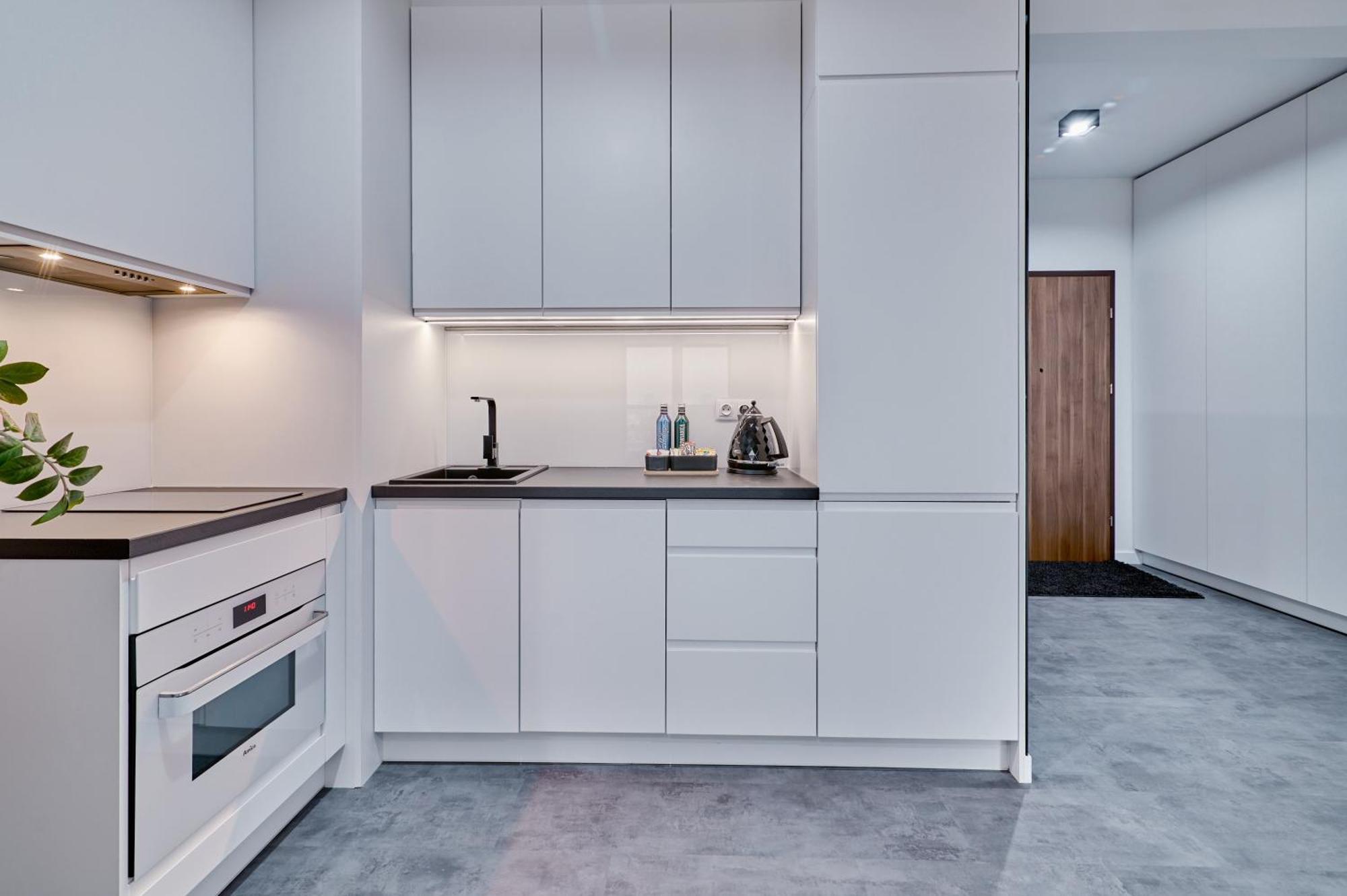 Apartament Sztuk Pieknych 10 بيوا المظهر الخارجي الصورة